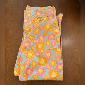 Cute colorful RARE vintage flower pattern pants